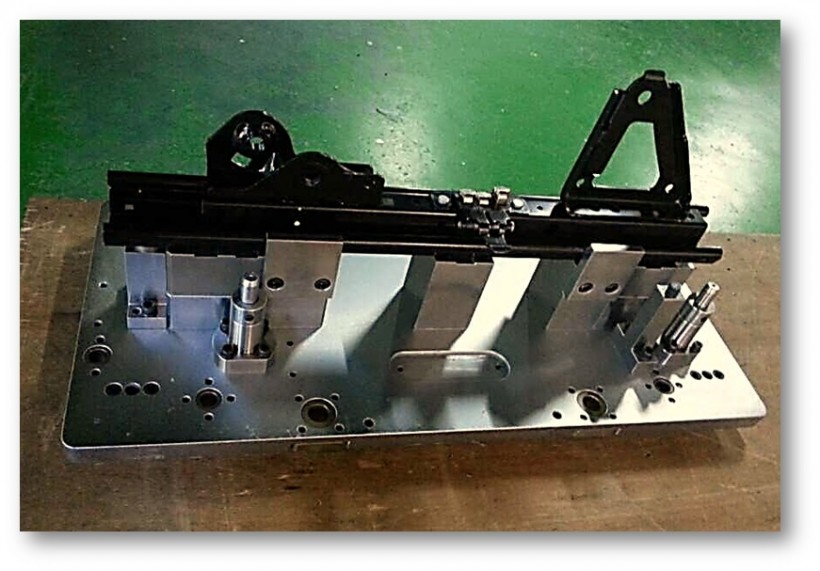 1a0d7e3275fa140bb850316cdd0d2c33_1462938